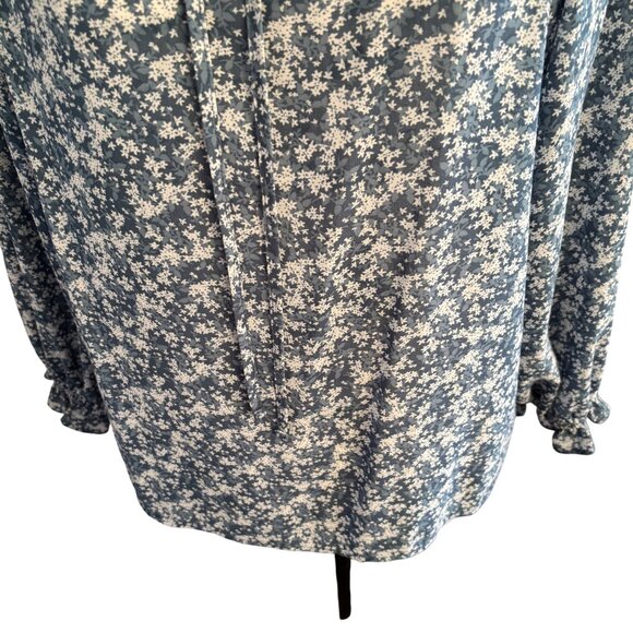 Loft Tie Neck Top Peasant Blouse Blue w/ White Stars Size Large Elastic Sleeves - Picture 5 of 9